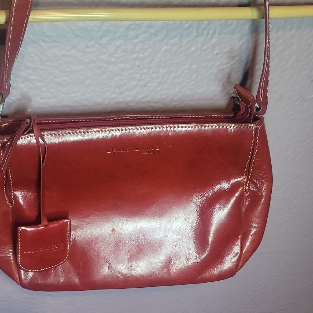 Red Leather Shoulder Bag - Picture 4 of 4